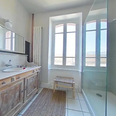 Holiday home Sous Le Tilleul De La Condomine, Piscine Privee *